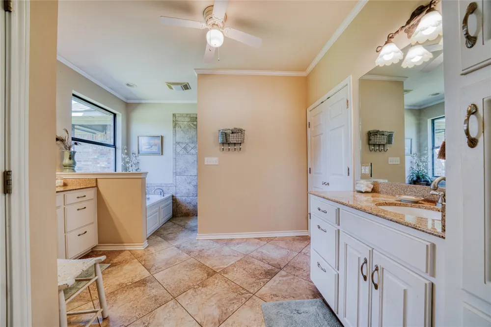 1655 County Road 1627 Linden, TX 75563