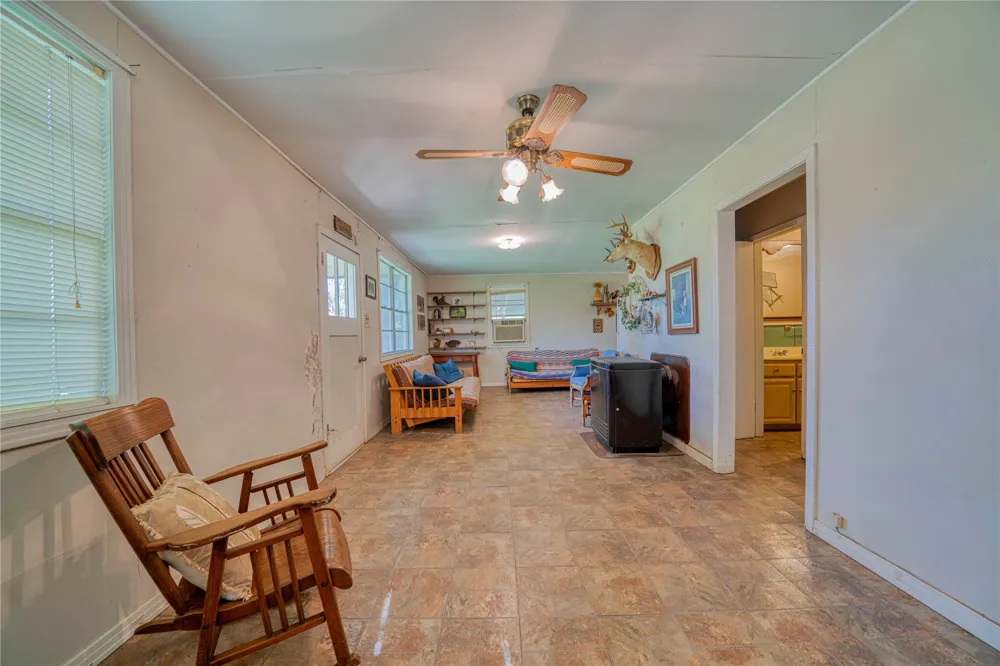 1655 County Road 1627 Linden, TX 75563