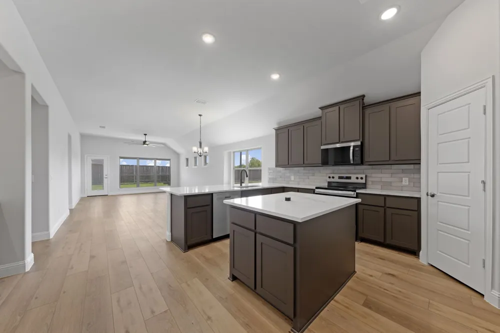2421 Stardust Trail Venus, TX 76009