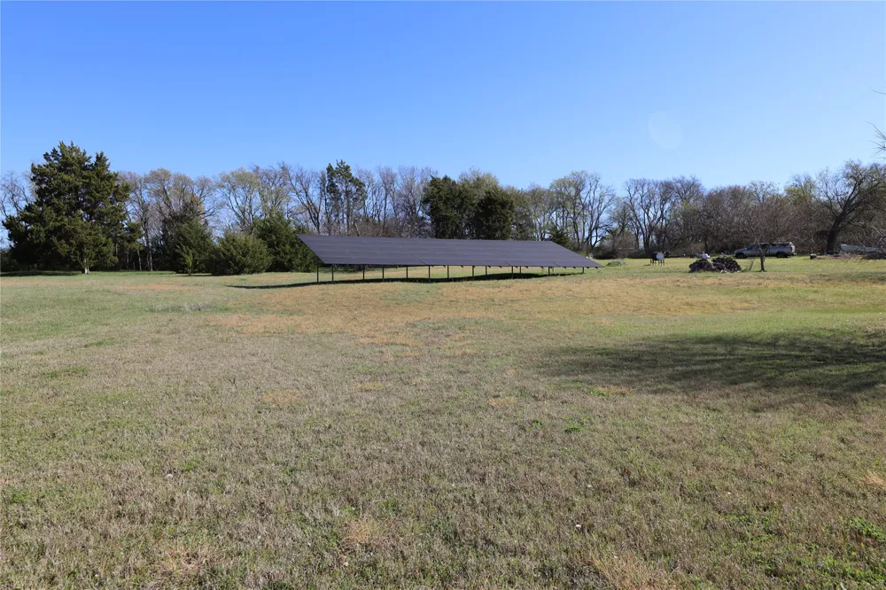 907 Red Oak Creek Drive Ovilla, TX 75154