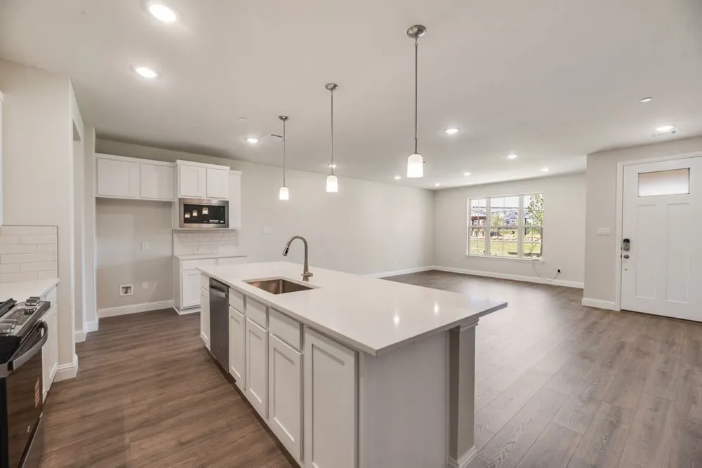 1920 Watermark Mews Rowlett, TX 75088