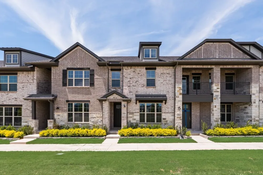 1920 Watermark Mews Rowlett, TX 75088