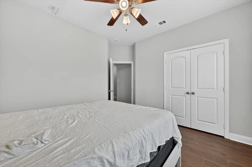 7815 Cottonwood Drive Greenville, TX 75402