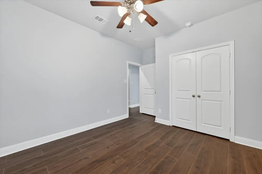7815 Cottonwood Drive Greenville, TX 75402