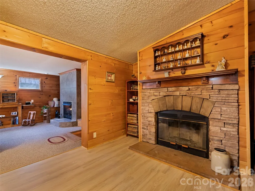 136 Peaceful Valley Drive Leicester, NC 28748