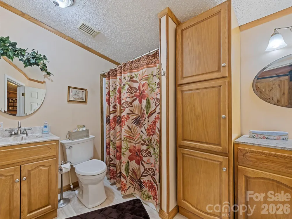 136 Peaceful Valley Drive Leicester, NC 28748