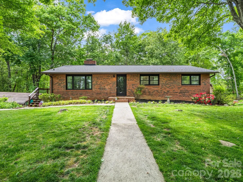 92 Greenwood Acres Drive Mills River, NC 28759