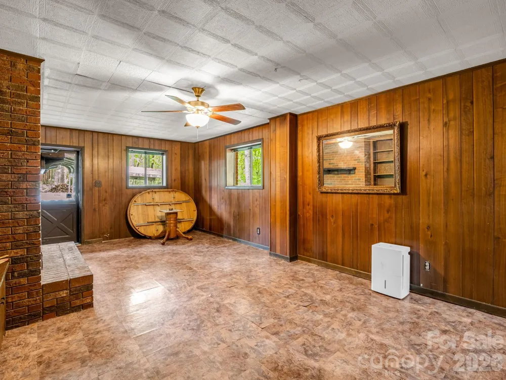 92 Greenwood Acres Drive Mills River, NC 28759