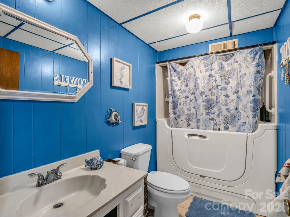92 Greenwood Acres Drive Mills River, NC 28759