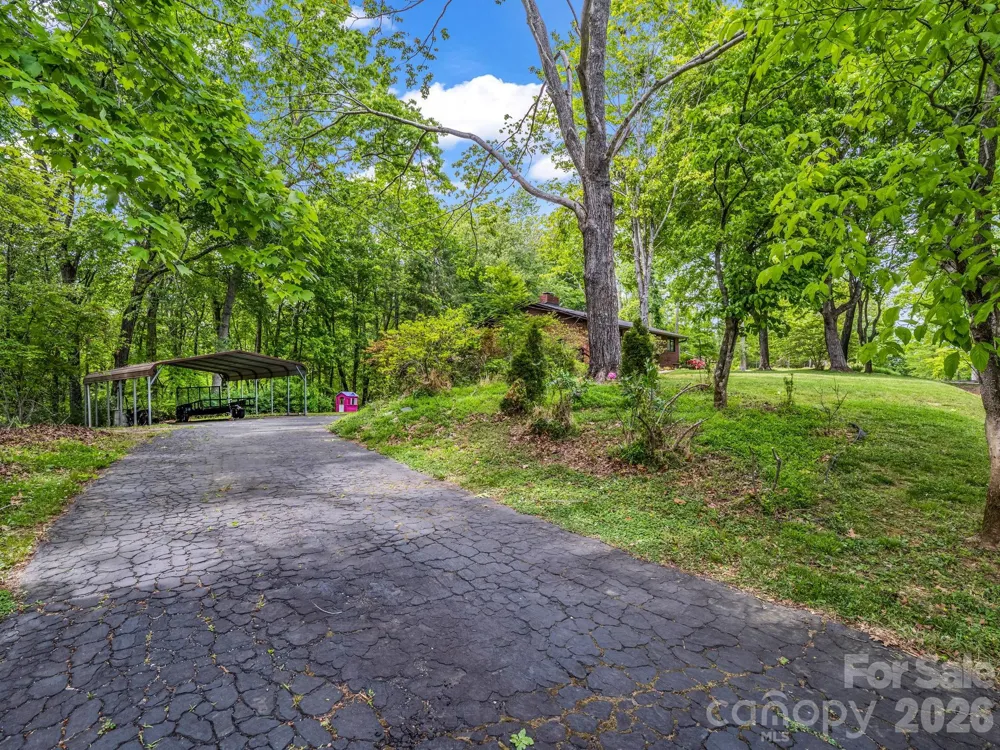 92 Greenwood Acres Drive Mills River, NC 28759
