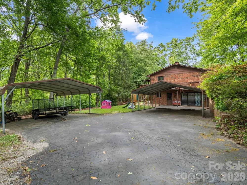 92 Greenwood Acres Drive Mills River, NC 28759