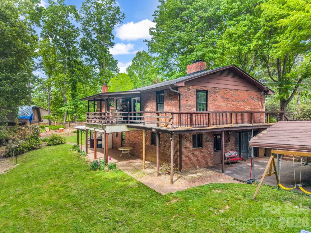 92 Greenwood Acres Drive Mills River, NC 28759