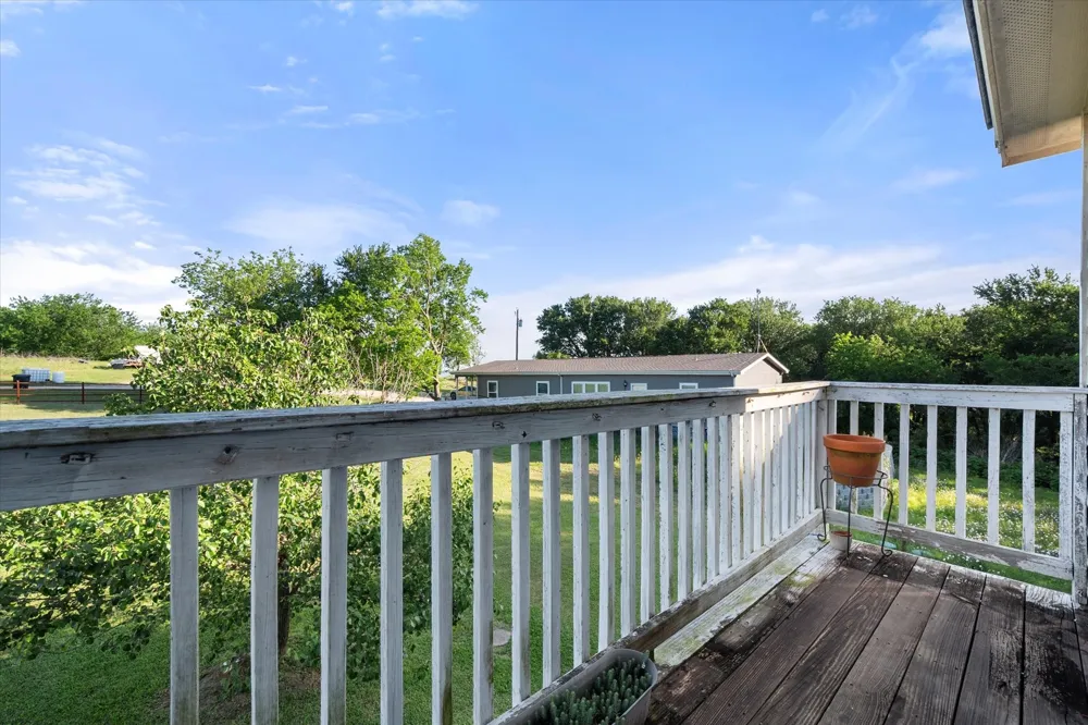 134 County Road 3048 Corsicana, TX 75109