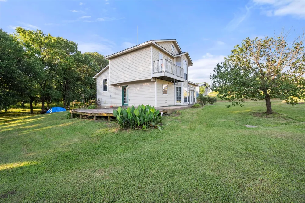 134 County Road 3048 Corsicana, TX 75109