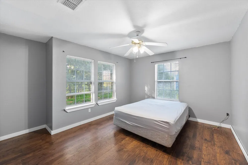 134 County Road 3048 Corsicana, TX 75109