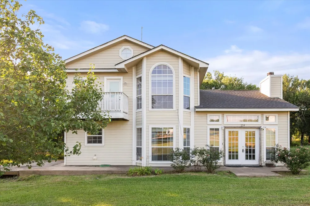 134 County Road 3048 Corsicana, TX 75109