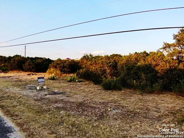 314 county road 2744 Mico, TX 78056