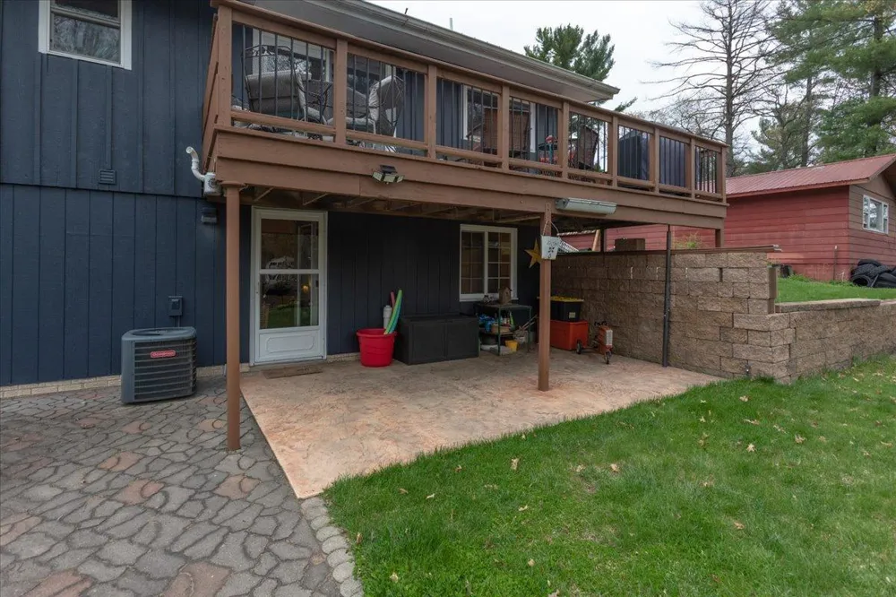 E5740 803rd Avenue Menomonie, WI 54751