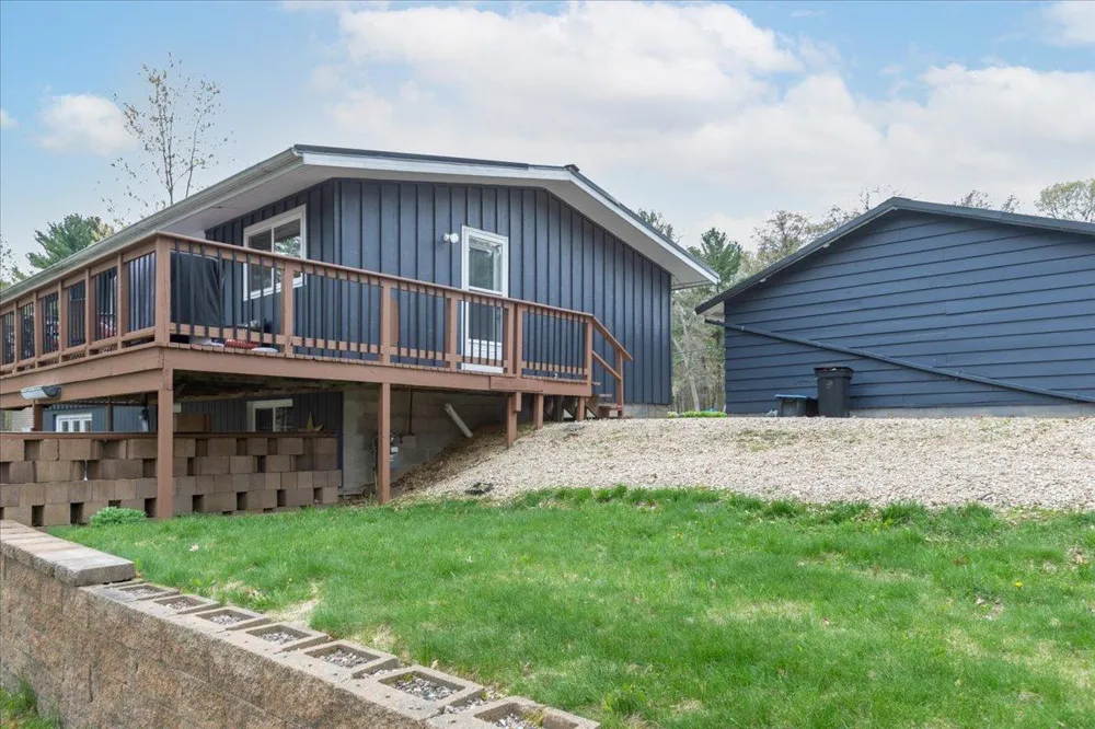 E5740 803rd Avenue Menomonie, WI 54751
