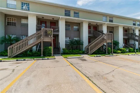 4875 W MCELROY AVENUE #G208
