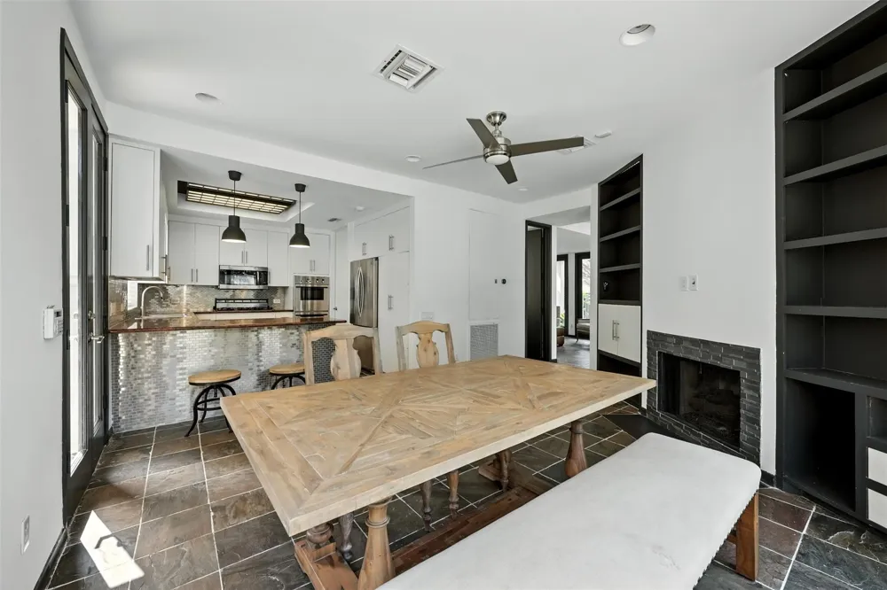2019 Mcclendon Street Houston, TX 77030