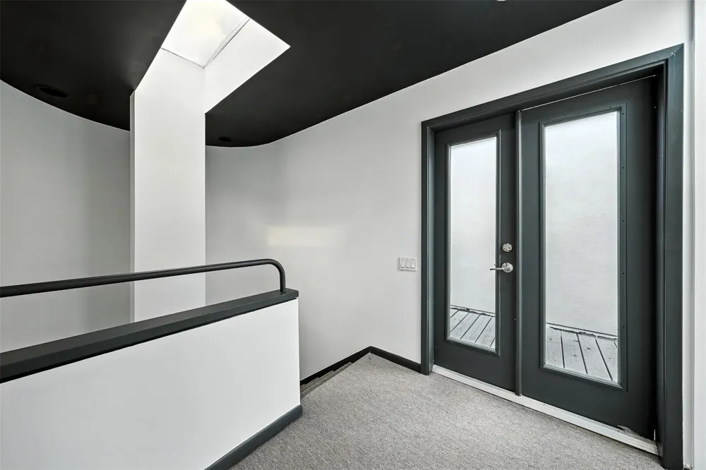 2019 Mcclendon Street Houston, TX 77030
