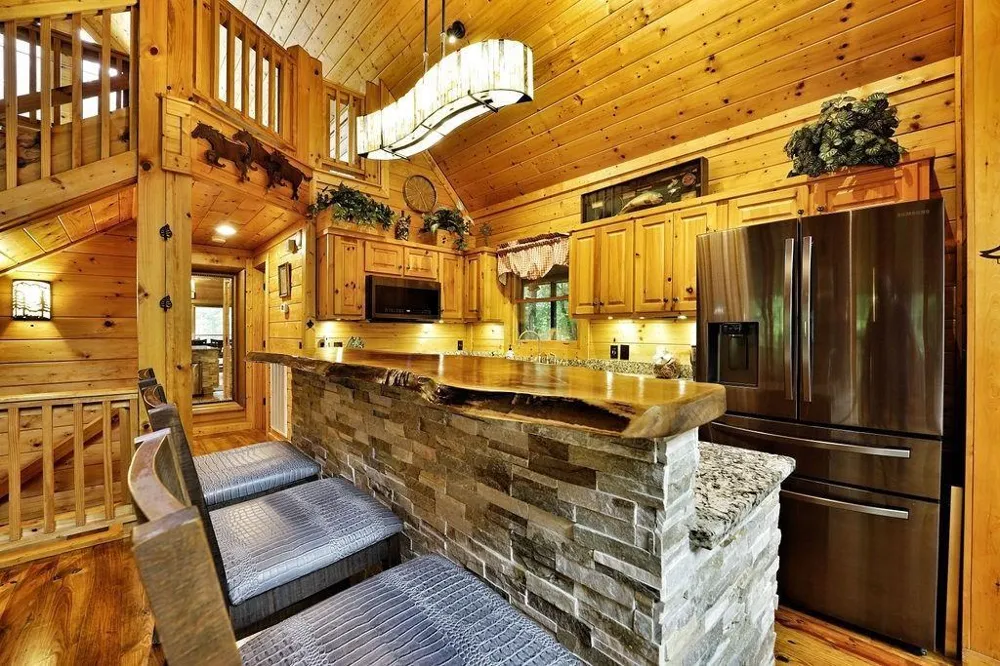 85 Hunter Drive Talking Rock, GA 30175