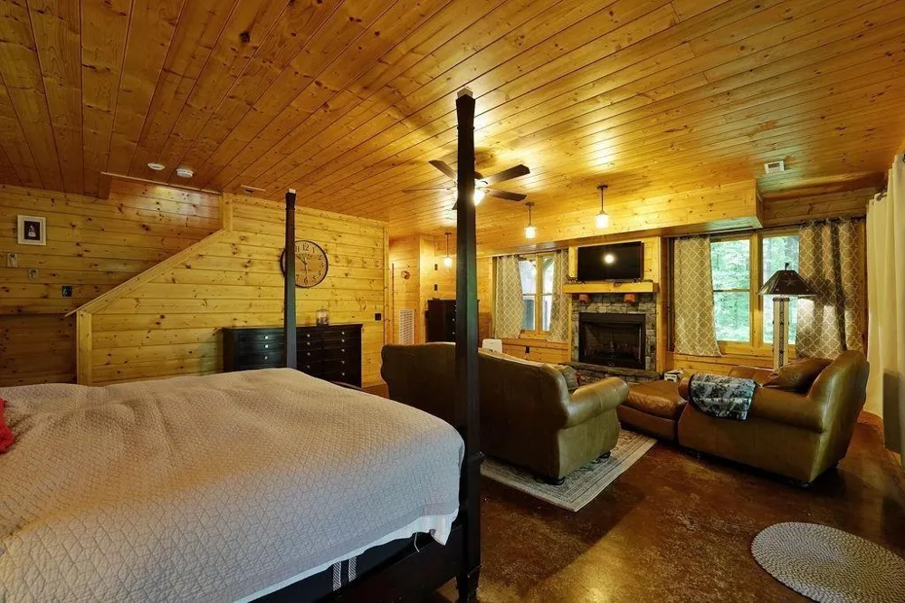 85 Hunter Drive Talking Rock, GA 30175