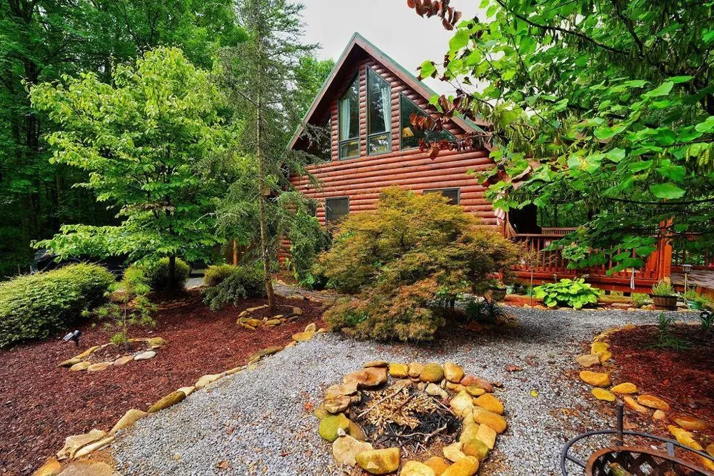 85 Hunter Drive Talking Rock, GA 30175