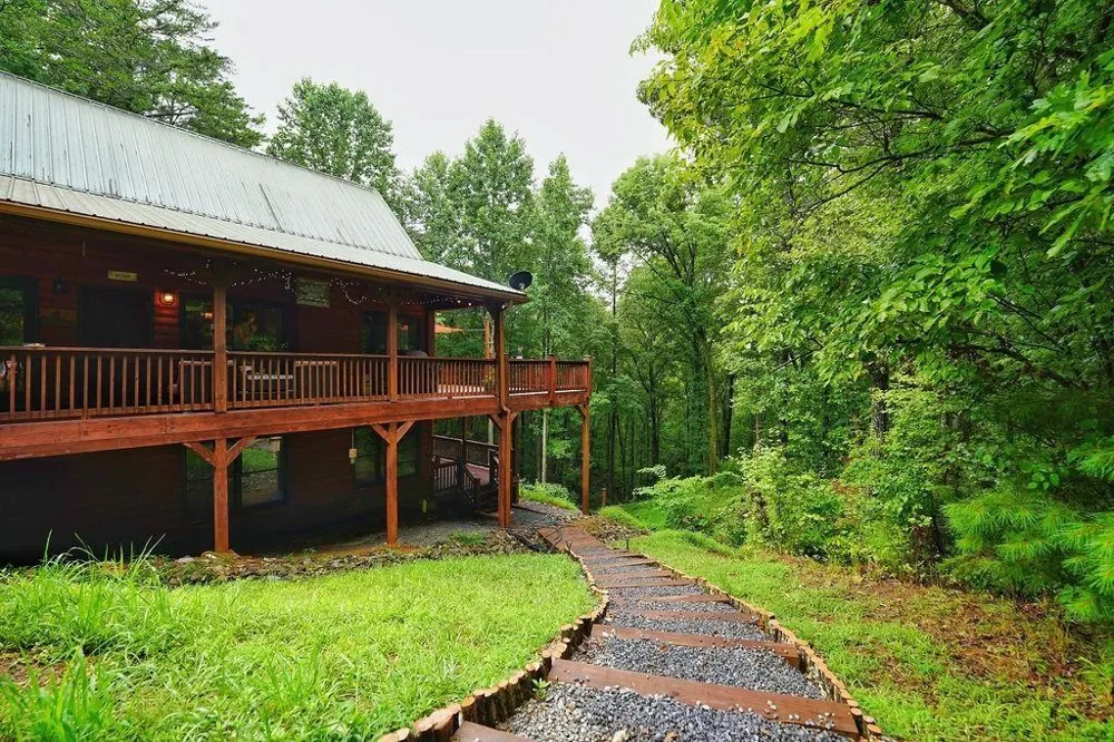 85 Hunter Drive Talking Rock, GA 30175