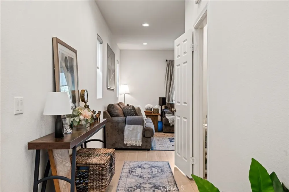 15980 Aventurine Lane Chino, CA 91708