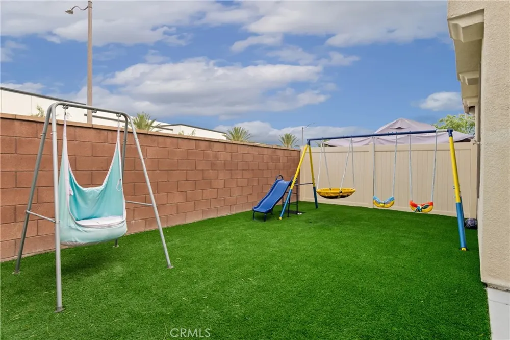 15980 Aventurine Lane Chino, CA 91708