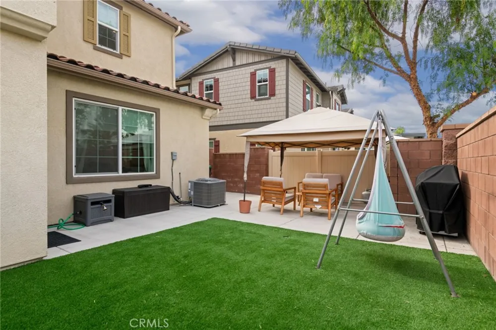 15980 Aventurine Lane Chino, CA 91708