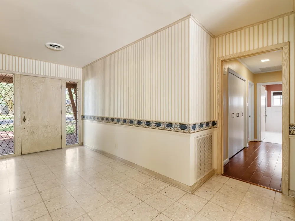 2310 Oak Drive Bay City, TX 77414