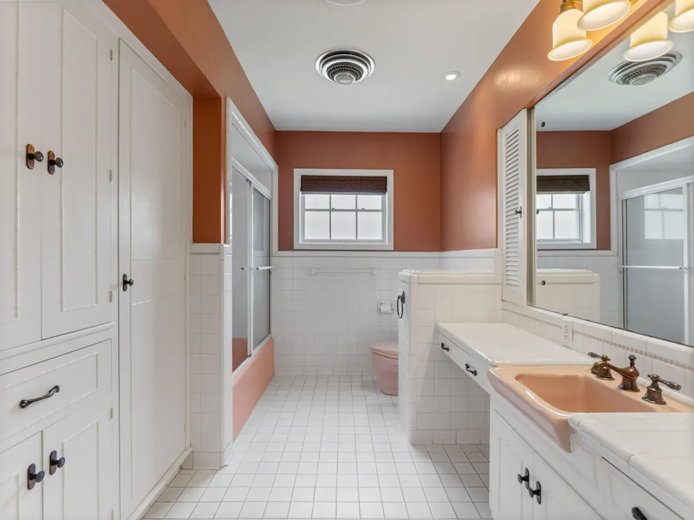 2310 Oak Drive Bay City, TX 77414