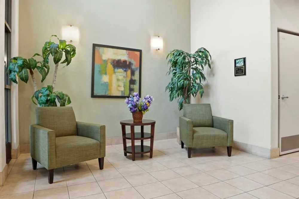 4388 El Camino Real #309 Los Altos, CA 94022