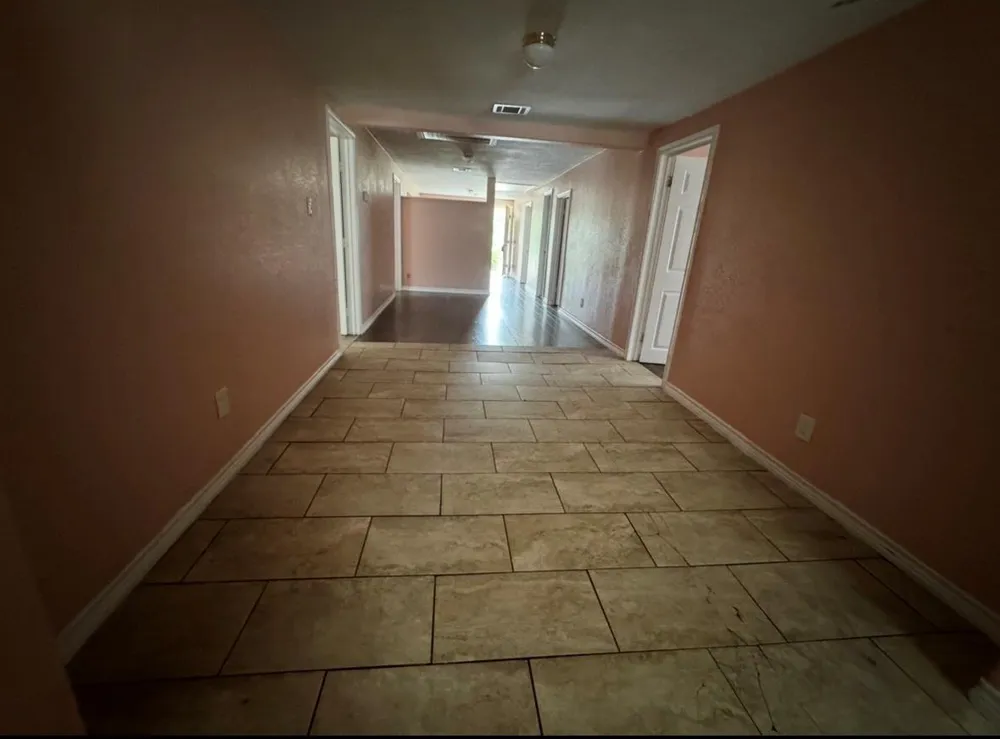 709 Matthews Street Bay City, TX 77414
