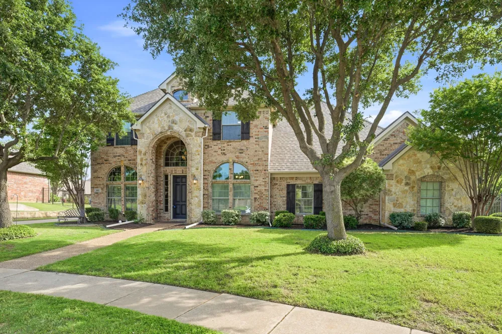 4615 Wild Honey Court Flower Mound, TX 75022