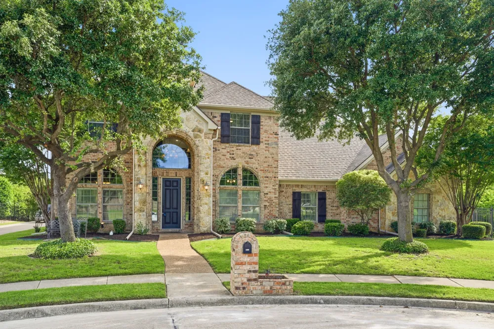 4615 Wild Honey Court Flower Mound, TX 75022