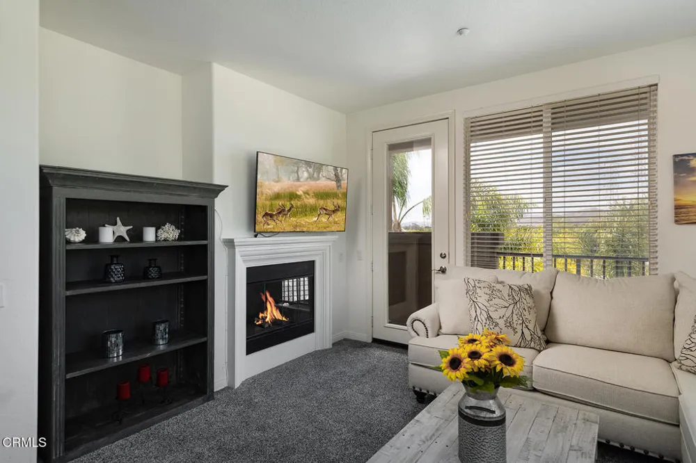 1740 Tanager Street #2-302 Ventura, CA 93003
