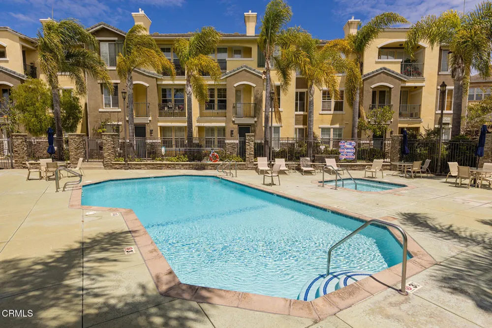 1740 Tanager Street #2-302 Ventura, CA 93003