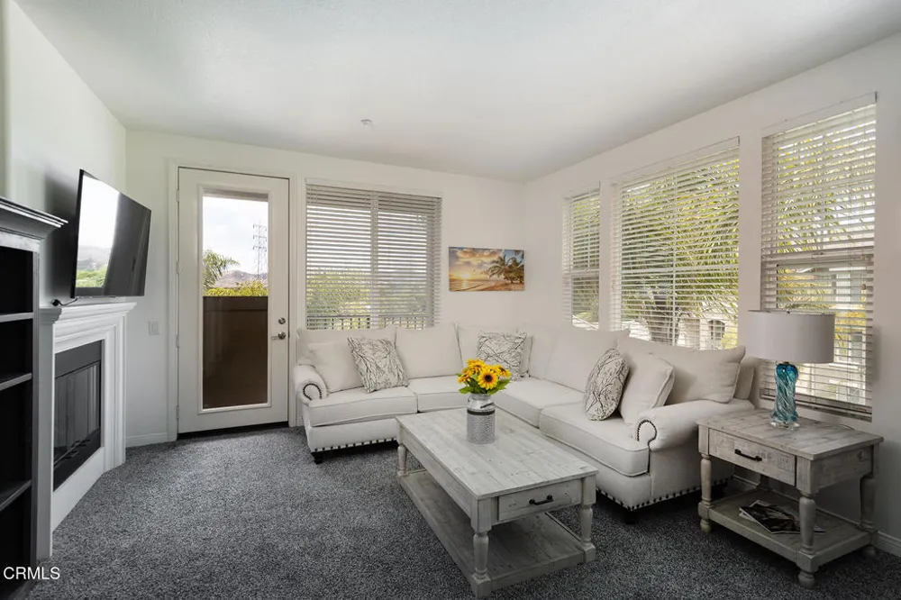 1740 Tanager Street #2-302 Ventura, CA 93003