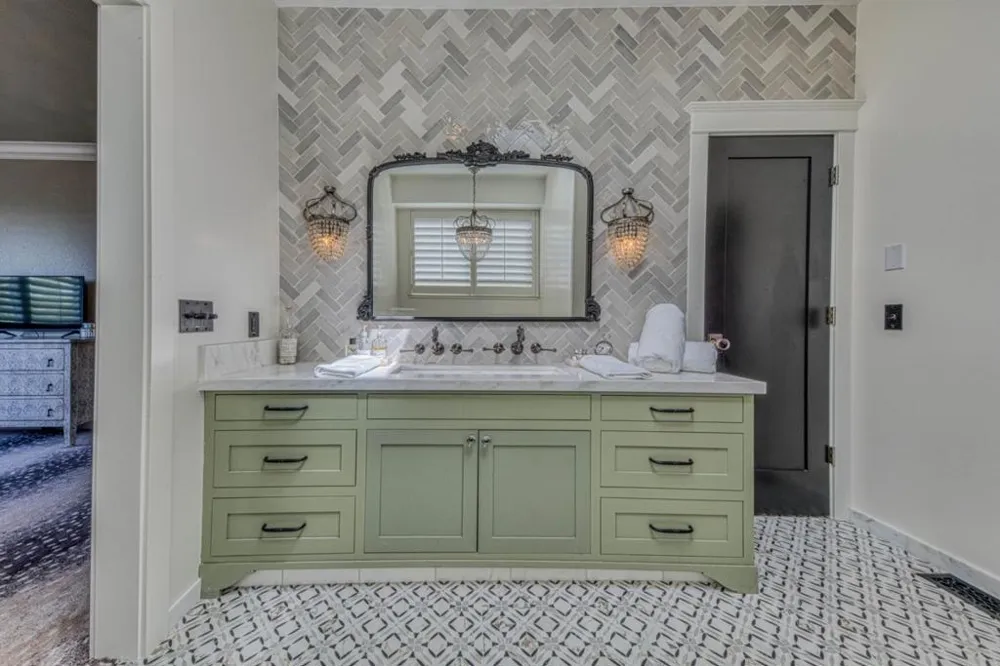 10618 Hillside Lane Carmel, CA 93923