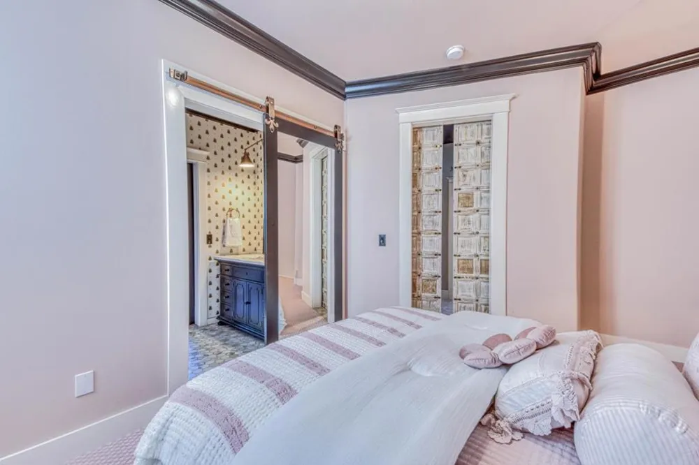 10618 Hillside Lane Carmel, CA 93923