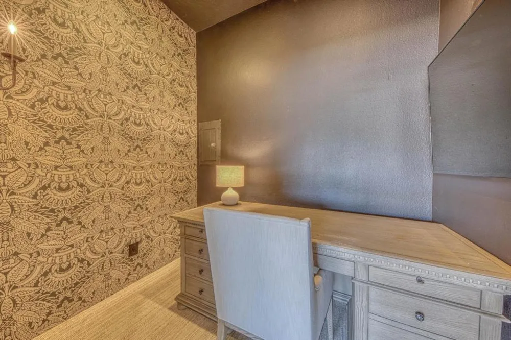 10618 Hillside Lane Carmel, CA 93923