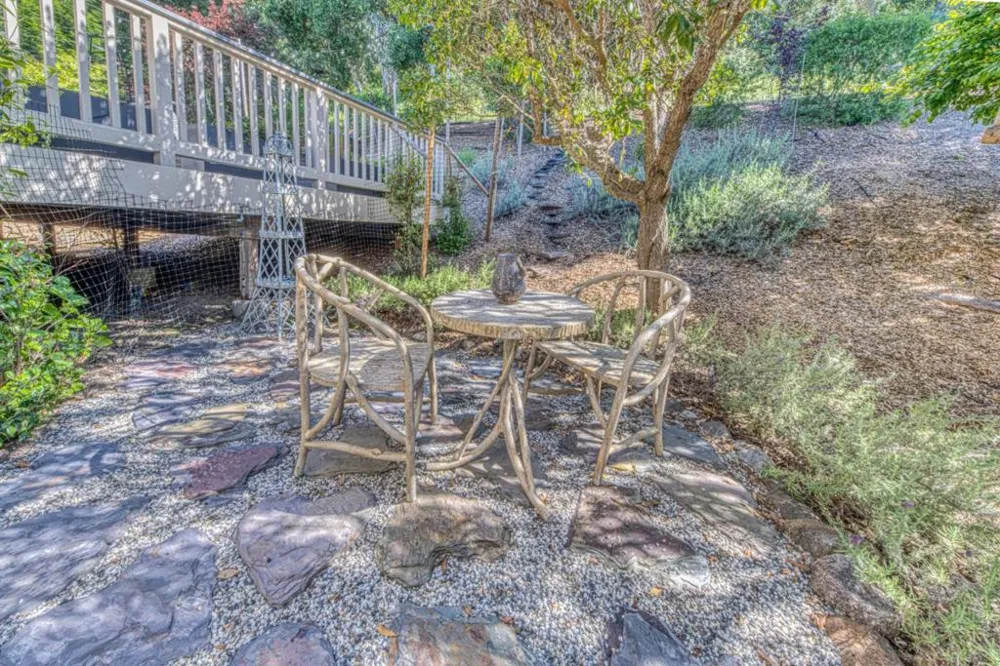10618 Hillside Lane Carmel, CA 93923