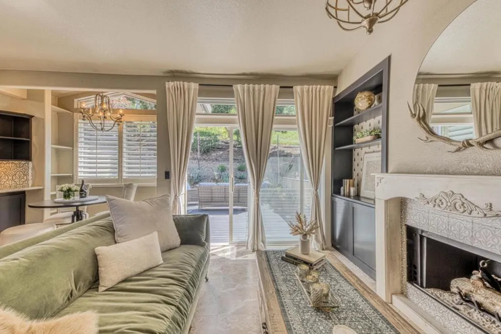 10618 Hillside Lane Carmel, CA 93923
