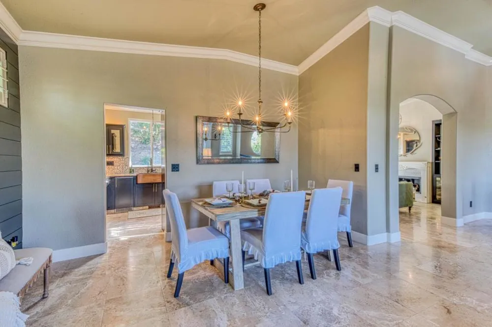 10618 Hillside Lane Carmel, CA 93923