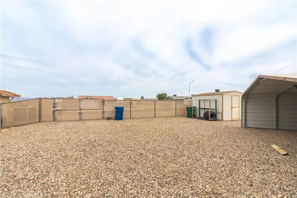 2202 Casa Del Sol Needles, CA 92363