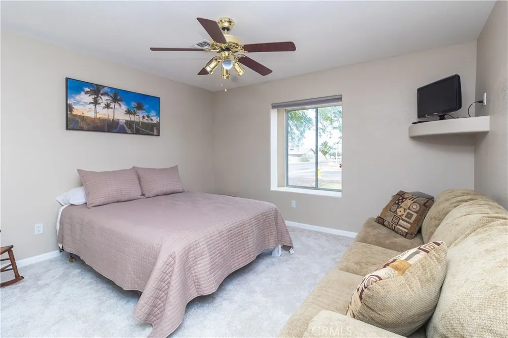 2202 Casa Del Sol Needles, CA 92363